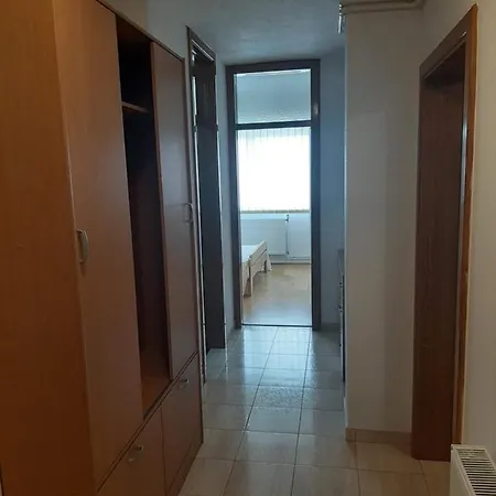 Neda Lägenhet Kupres (Canton 10)